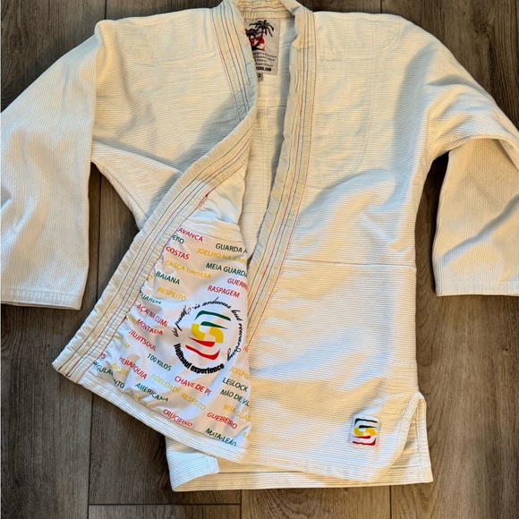 Jiu Jitsu Gi Set - Picture 2 of 8